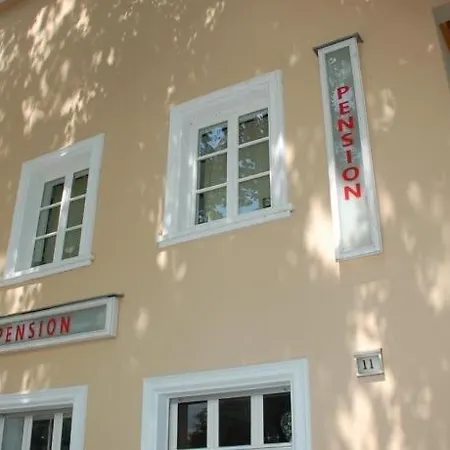Guest house Am Werder Bernburg